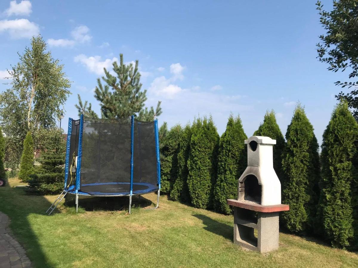 Domki Kapitanskie Z Prywatnym Polem Do Gry W Mini Golf Rewal Kültér fotó